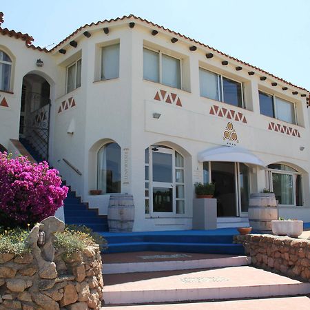 Hotel 3 Botti Байя Сардиния Экстерьер фото